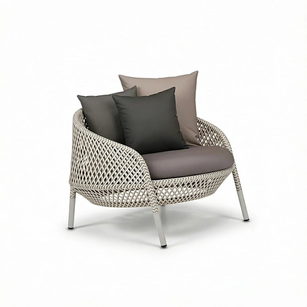 SOLARA Nordic Outdoor Rattan Lounge Chair PE Rattan Thickened Aluminium Frame for Patio Balcony Garden - White