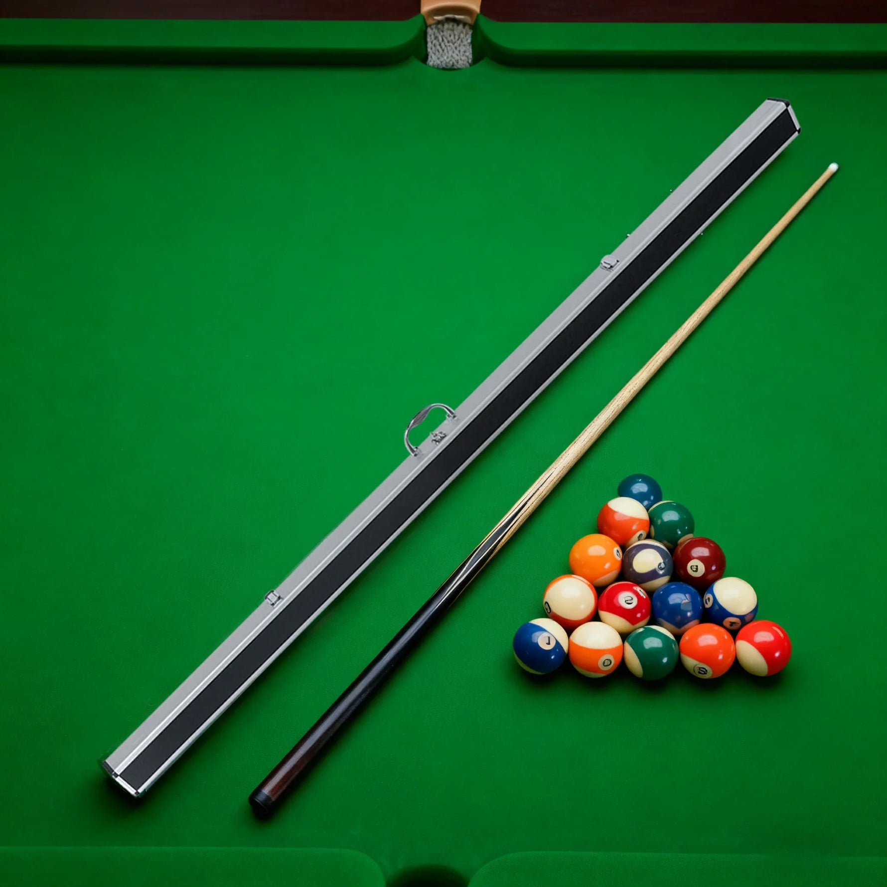 ARIX - Handle Carry & Clasps Metal Secure Interior, Foam with Shell Hard Aluminium 150cm, Case Cue 1-Piece Silver