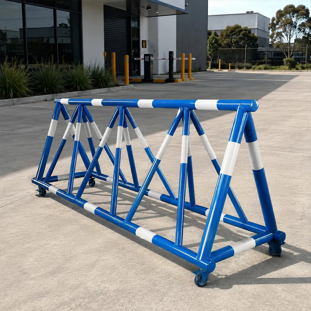GROVIA Mobile Safety Barricade 3/4m Heavy Duty Steel Road Barrier with Yellow Black Warning Design for Construction Area - Blue & White