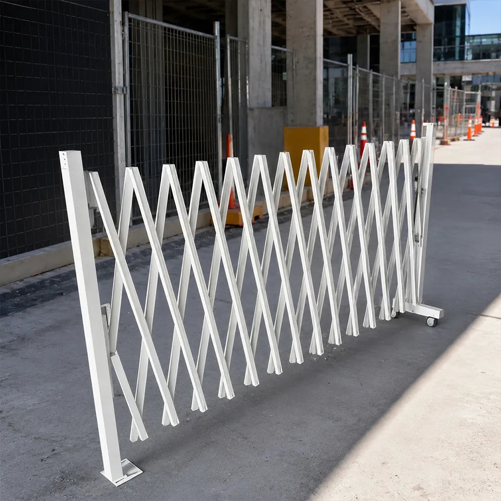 GROVIA Retractable Safety Barrier Fence 1.2m Height x 2.5m Expandable Steel Folding Gate for Factory Construction Area - White