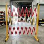 GROVIA Retractable Safety Barrier Fence 1.2m Height x 2.5m Expandable Steel Folding Gate with Warning Design for Outdoor Area - Yellow & Red