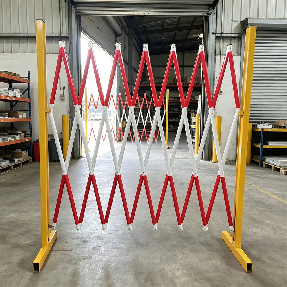 GROVIA Retractable Safety Barrier Fence 1.2m Height x 2.5m Expandable Steel Folding Gate with Warning Design for Outdoor Area - Yellow & Red