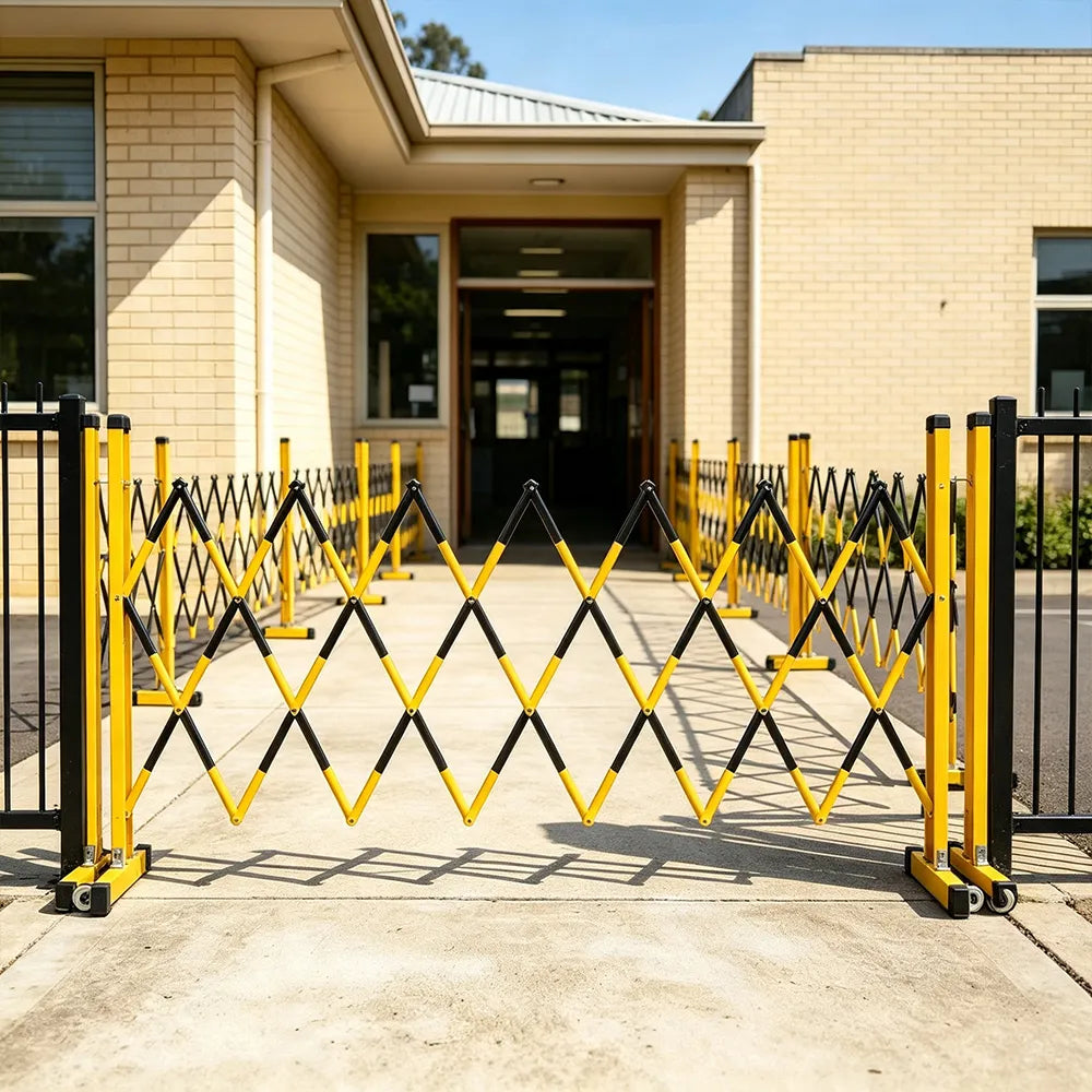 GROVIA Fibreglass Retractable Safety Barrier Fence 1.2m Height x 8m Expandable Warning Gate for Construction Area - Yellow & Black