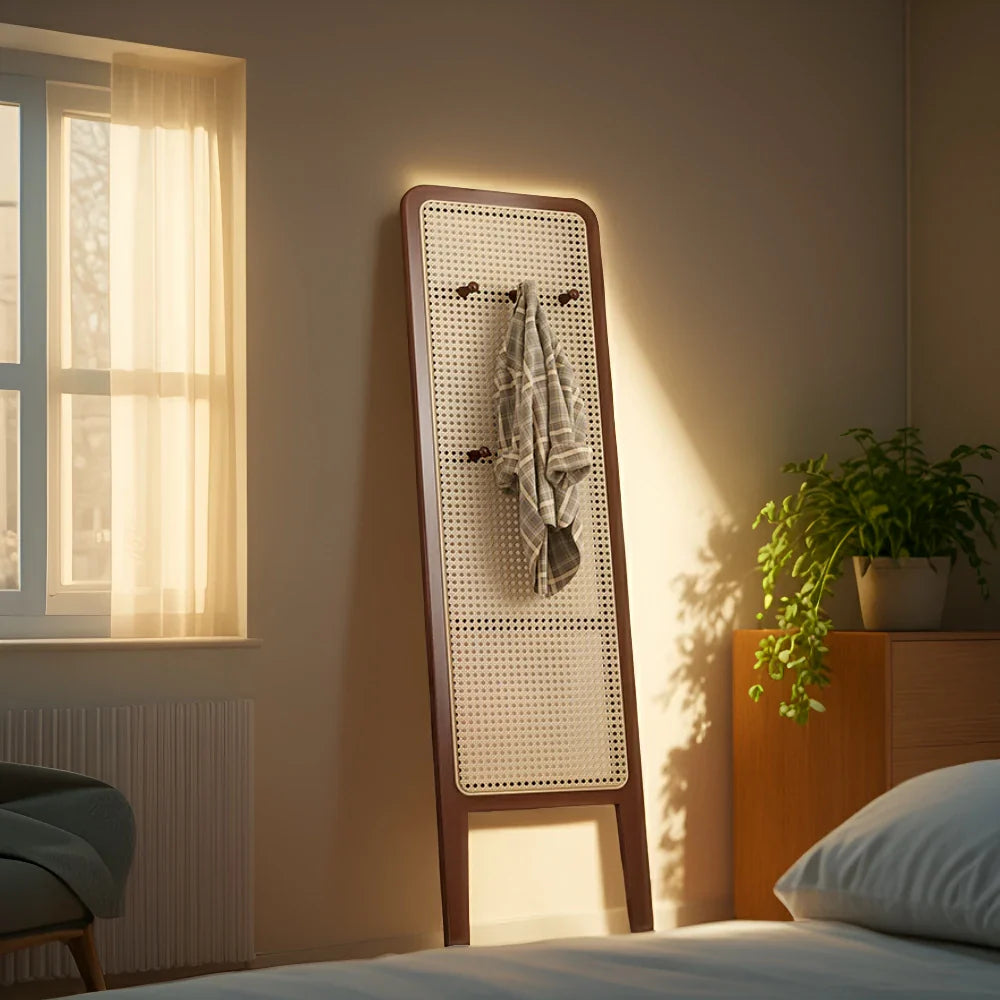 LIVARA Single Room Panel Bamboo Rattan Woven Freestanding with Divider Hooks