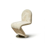 LIVARA Accent Chair - Sculptural S-Curve Design with Soft Fabric Upholstery and Stainless Steel Base, Modern Swivel Lounge Chair for Living Room & Dining Room - Beige