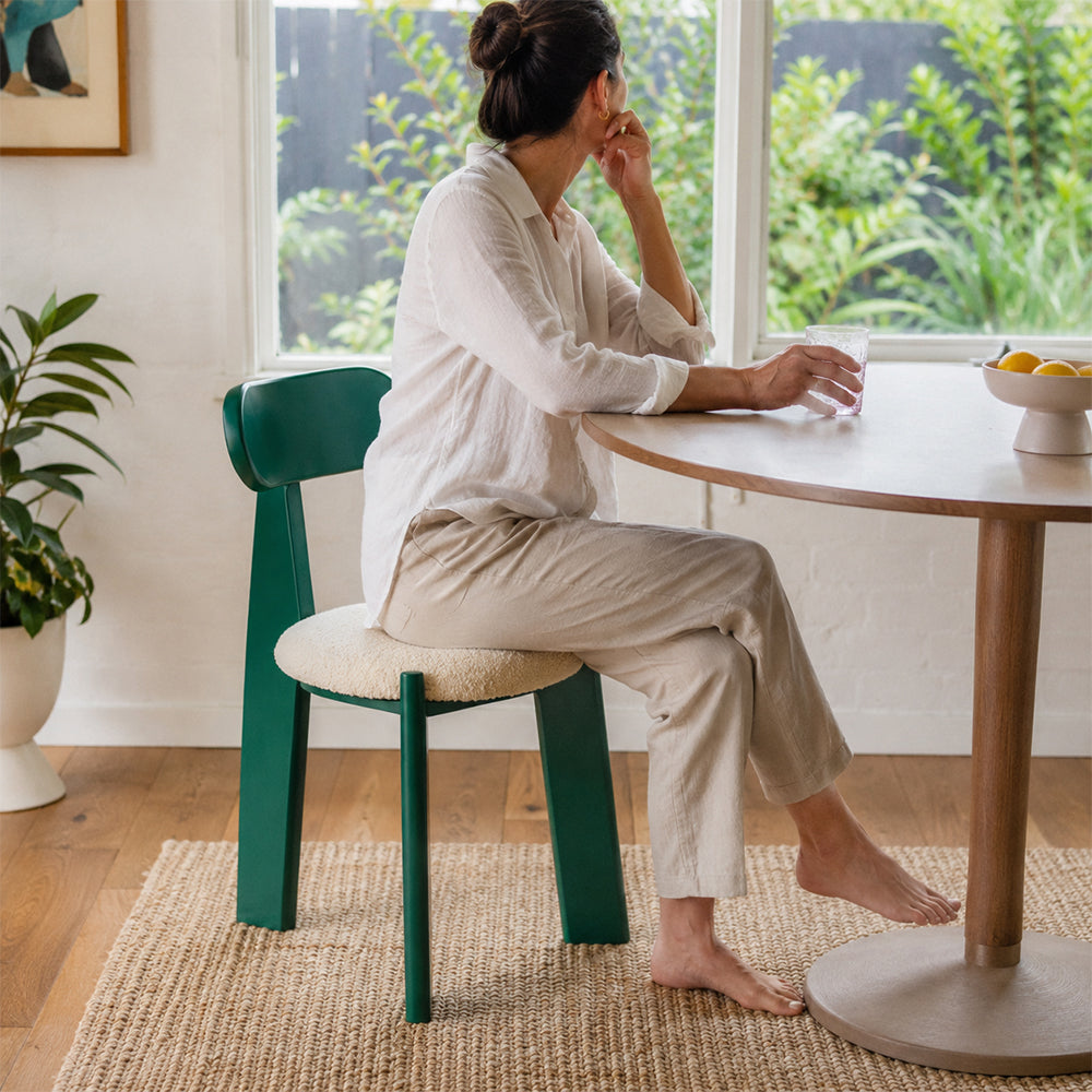 LIVARA Dining Chair - Soft Sherpa Cushion with Rubber Wood Frame, Modern Accent Chair for Dining Room Bedroom & Home Office - Green