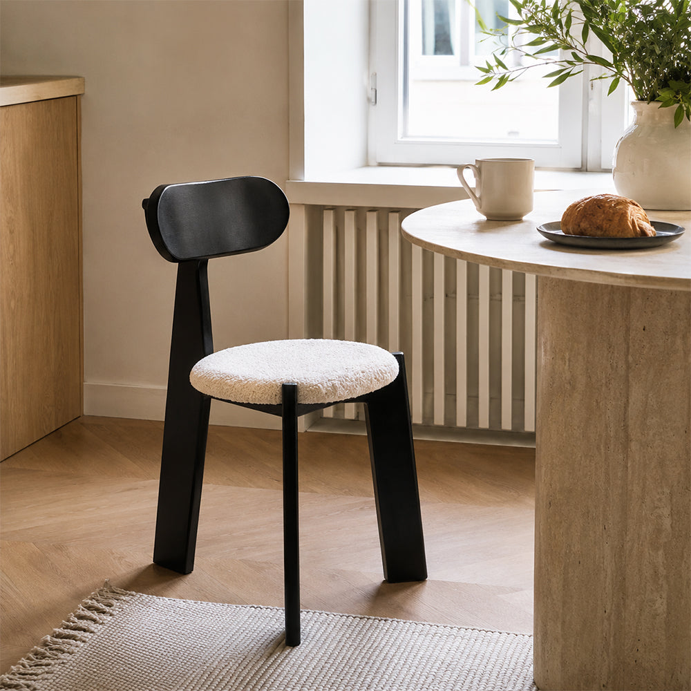 LIVARA Dining Chair - Soft Sherpa Cushion with Rubber Wood Frame, Modern Accent Chair for Dining Room Bedroom & Home Office - Black