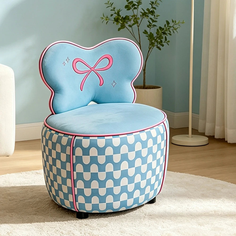 LIVARA Lounge Chair - Butterfly Backrest with Soft Velvet Upholstery and Solid Wood Frame, Cute Accent Chair for Living Room & Bedroom - Blue