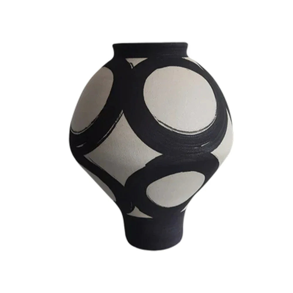 LIVARA Ceramic Vase Ornament Matte Ceramic Stable Glaze Structure Designed for Long-Term Display
