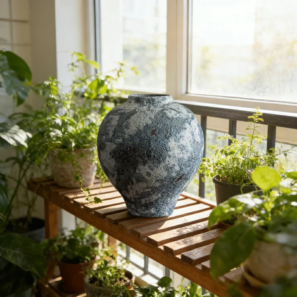 LIVARA Ceramic Vase Decor Display Artistic Design Matte Ceramic Moon-Shaped Handcrafted