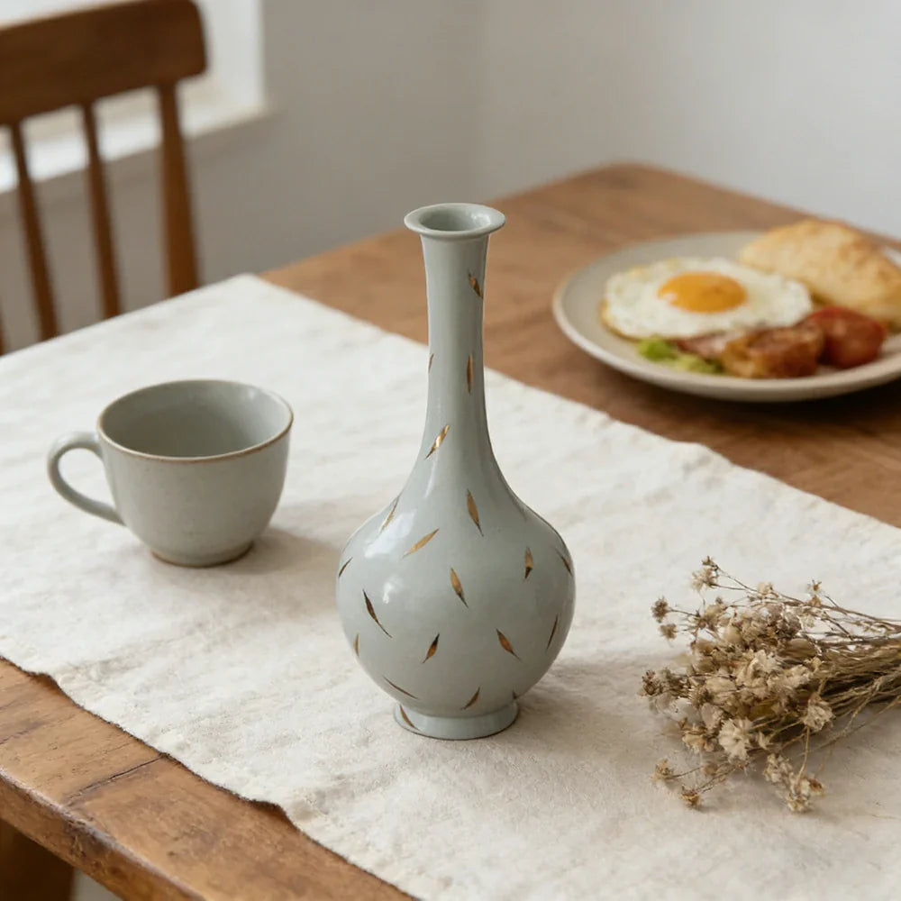 LIVARA Ceramic Vase Decor Display Artistic Design Matte Ceramic Long-Neck Shape Handcrafted