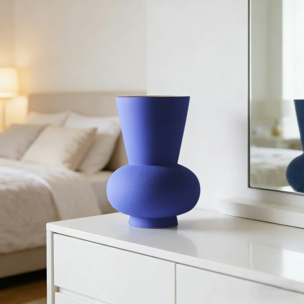LIVARA Ceramic Vase Ornament Artistic Display Modern Minimalist Matte Ceramic Handcrafted Stone-Texture Design