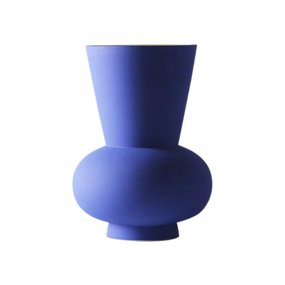 LIVARA Ceramic Vase Ornament Artistic Display Modern Minimalist Matte Ceramic Handcrafted Stone-Texture Design