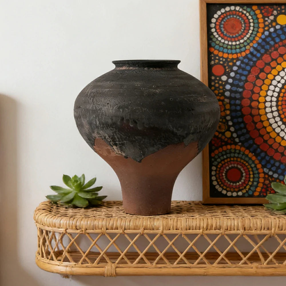 LIVARA Ceramic Vase Ornament Artistic Home Decor Japanese Vintage Black Matte Ceramic Handcrafted Stone-Texture Finish