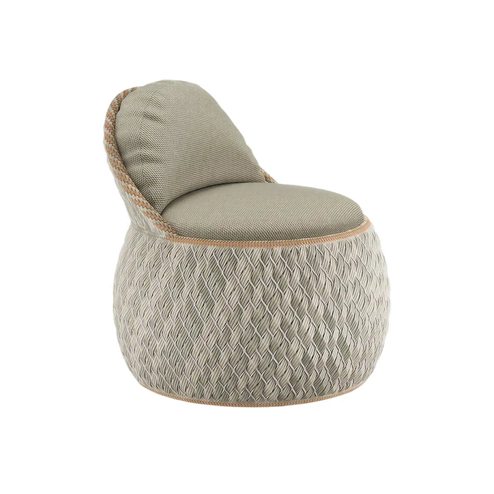 SOLARA Outdoor Wicker Lounge Chair with Cushioned Seat for Patio Garden Balcony Relaxing Space - Beige