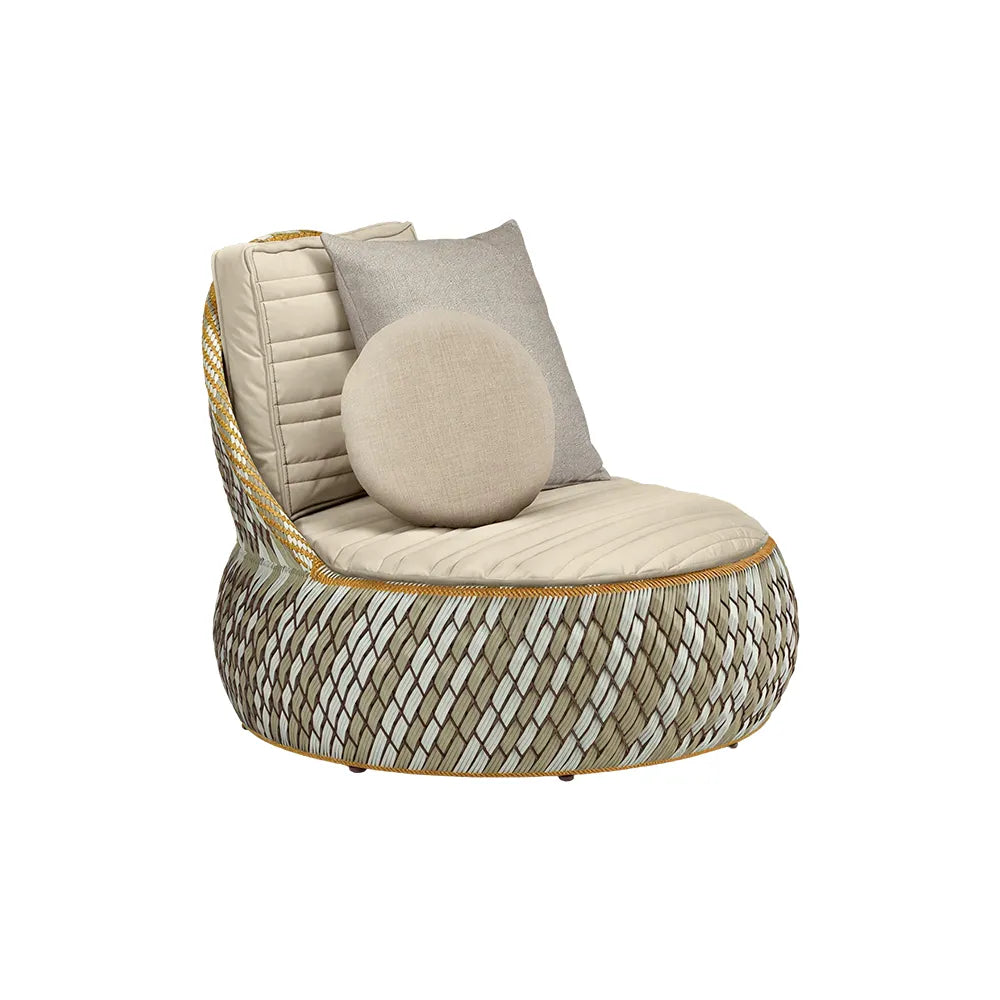 SOLARA Outdoor Wicker Lounge Chair with Cushioned Seat for Patio Garden Balcony Relaxing Space - Beige