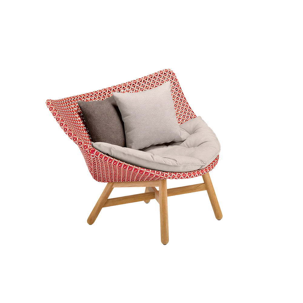 SOLARA Outdoor Low Back Lounge Chair with PE Rattan Seat Teak Wood Base Single Sofa Chair for Patio Garden Balcony Relaxing Space - Red