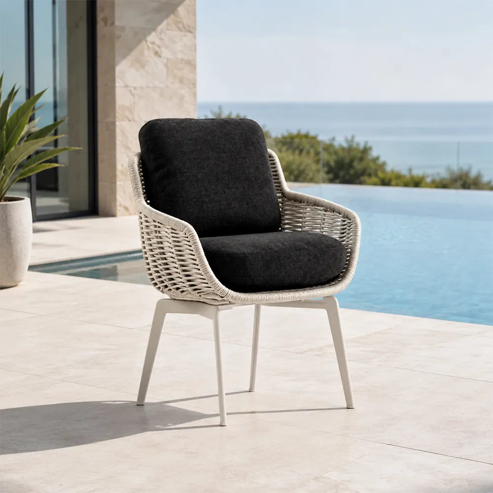 SOLARA Outdoor Lounge Chair - Single Seat Woven Armchair Aluminium Base Frame Patio Furniture for Garden Balcony Leisure Spaces - Black