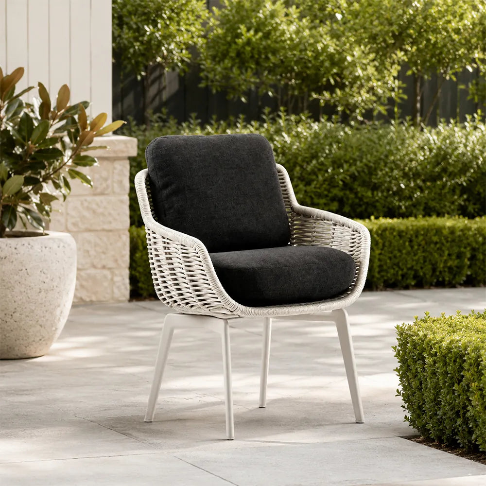SOLARA Outdoor Lounge Chair - Single Seat Woven Armchair Aluminium Base Frame Patio Furniture for Garden Balcony Leisure Spaces - Black