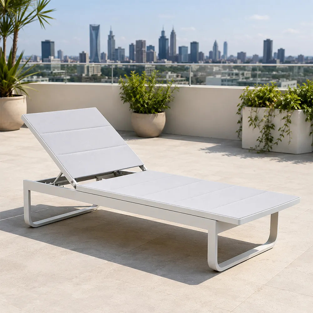 SOLARA Outdoor Sun Lounger - Adjustable Pool Chaise Lounge Aluminium Alloy Frame Patio Furniture for Garden Beach Hotel Leisure Spaces - Grey