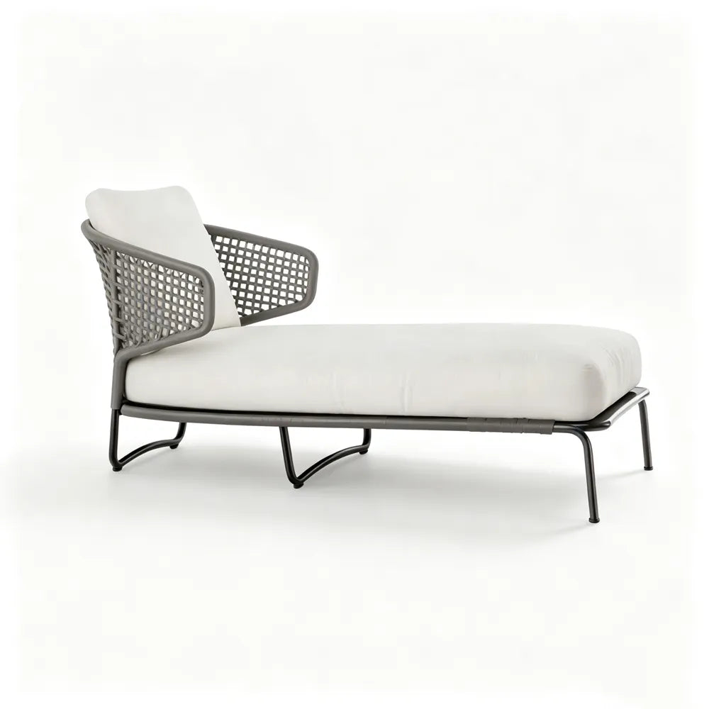 SOLARA Nordic Outdoor Chaise Lounge Handwoven Rattan Aluminium Frame for Patio Balcony Garden - Beige