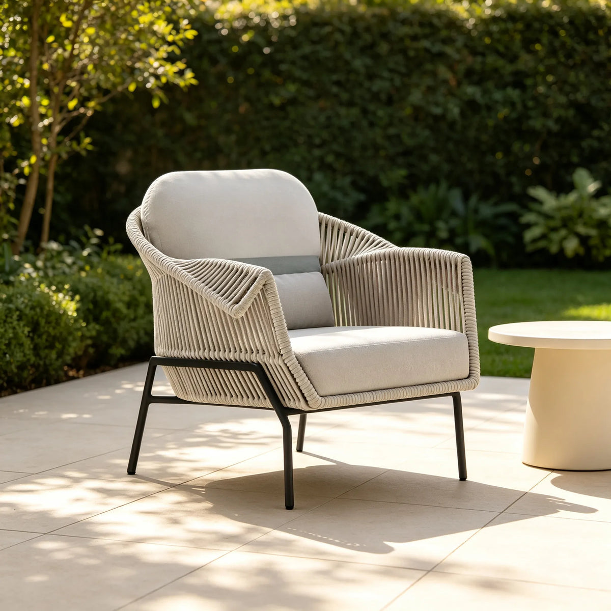 SOLARA Nordic Outdoor Lounge Chair Textilene Rope 2.0mm Aluminium Frame Waterproof Cushions for Patio Balcony Garden - White