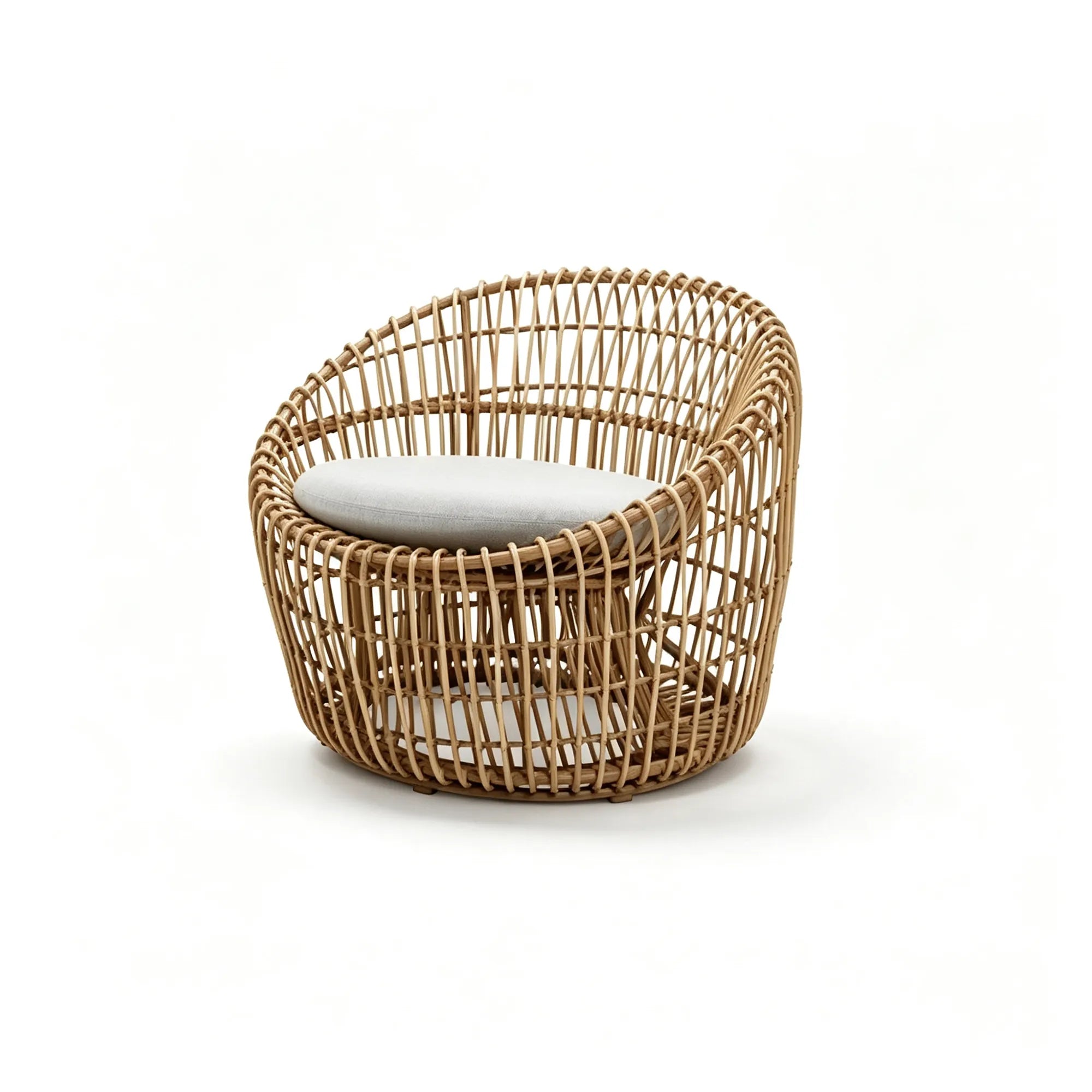 SOLARA Round Outdoor Lounge Chair - PE Rattan Weave - Aluminium Frame - 80cm Patio Garden Accent Chair - Natural