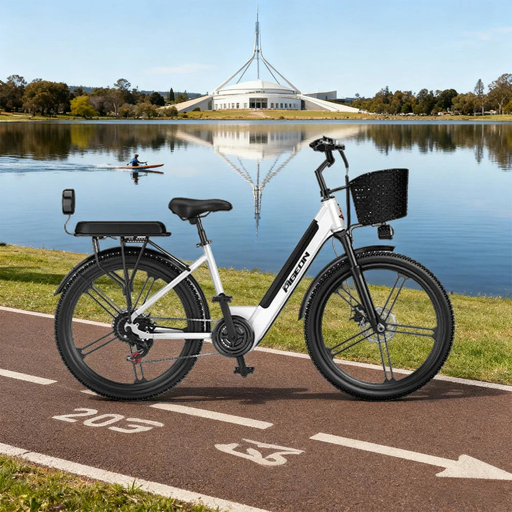 VOLTUS Folding Electric Bike 400W Motor Carbon Alloy Frame Shimano 7-Speed 24-Inch White