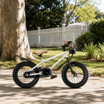 VOLTUS Mountain Bike with Lightweight Frame, All-Terrain Tyres and Sporty Design for Outdoor Riding - White