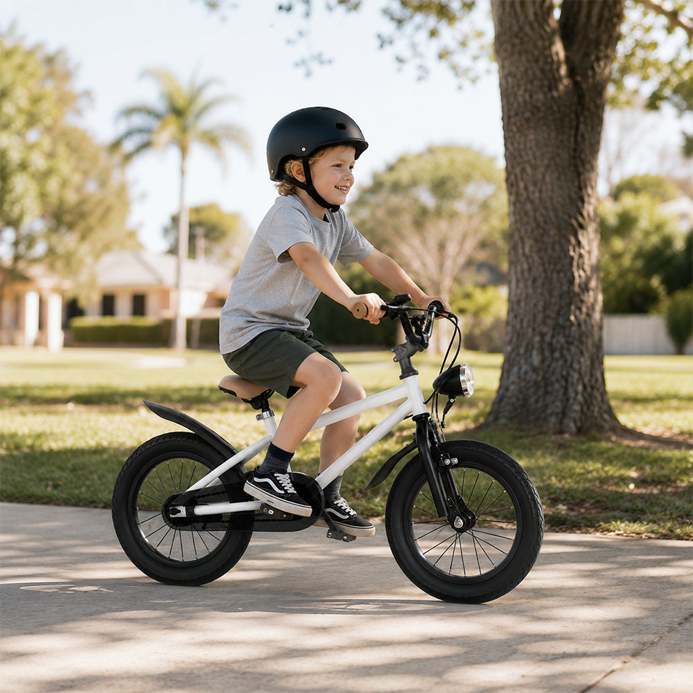 VOLTUS Mountain Bike with Lightweight Frame, All-Terrain Tyres and Sporty Design for Outdoor Riding - White